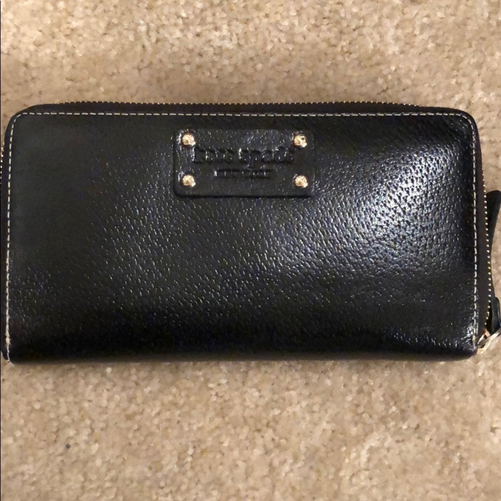 Kate Spade Classic Zip Wallet